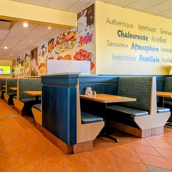 Cora D&eacute;jeuners et d&icirc;ners - Chez Cora Restaurants in Montreal