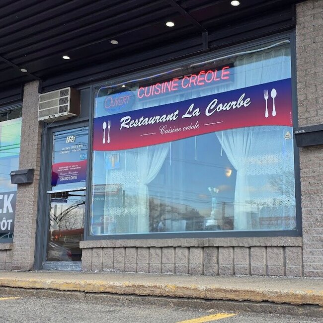 La Courbe - Restaurants Livraison pr&egrave;s de: H2Y2M4