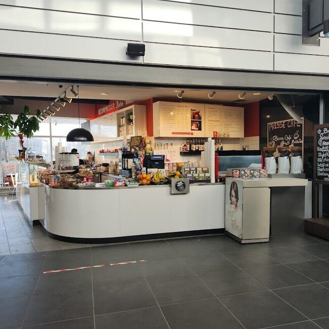 Presse Café Laval Restaurant: Menu, Reviews & Reserve (2026)