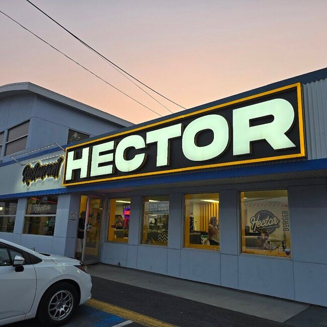 Hector - Cafés, Sandwiches, Desserts & Sweets, Breakfast Restaurants in Lebourgneuf