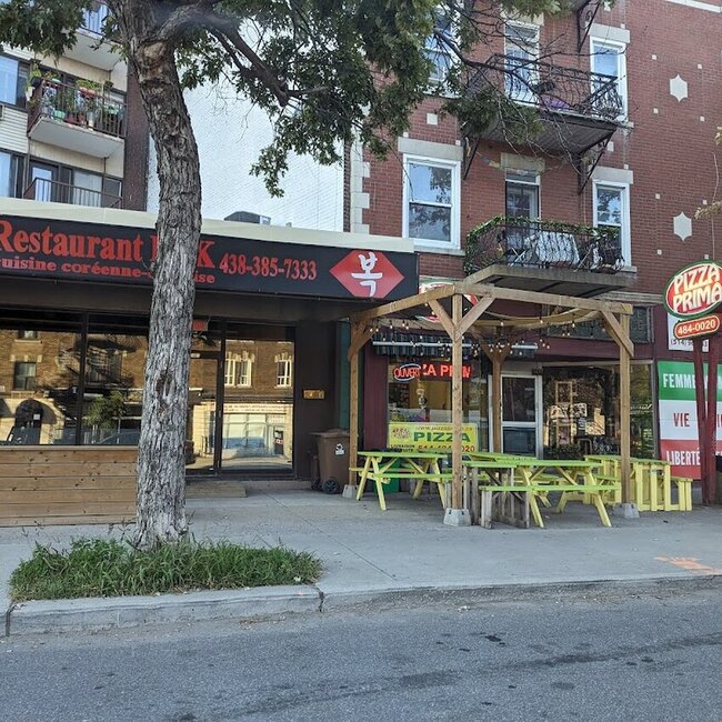 Restaurant Bok -  Restaurants Near: H4A2A6