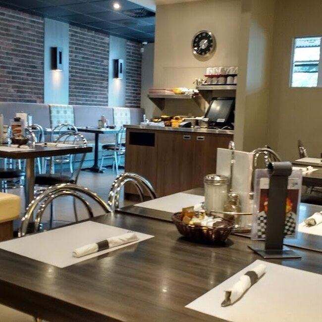Le Resto Pub Délice Restaurant
