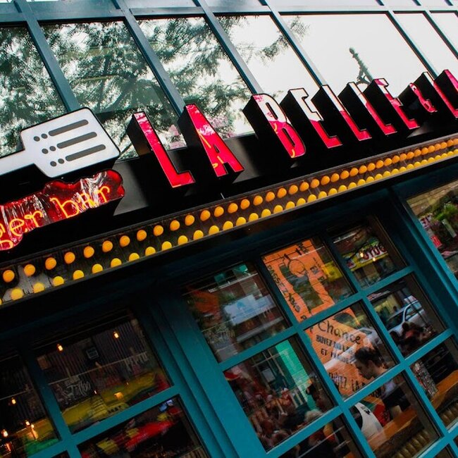 La Belle & La Boeuf - Burger Bar - Montreal Hawaiian, Poke Bowls, Ice Cream, Vegetarian, Vegan Options Restaurants
