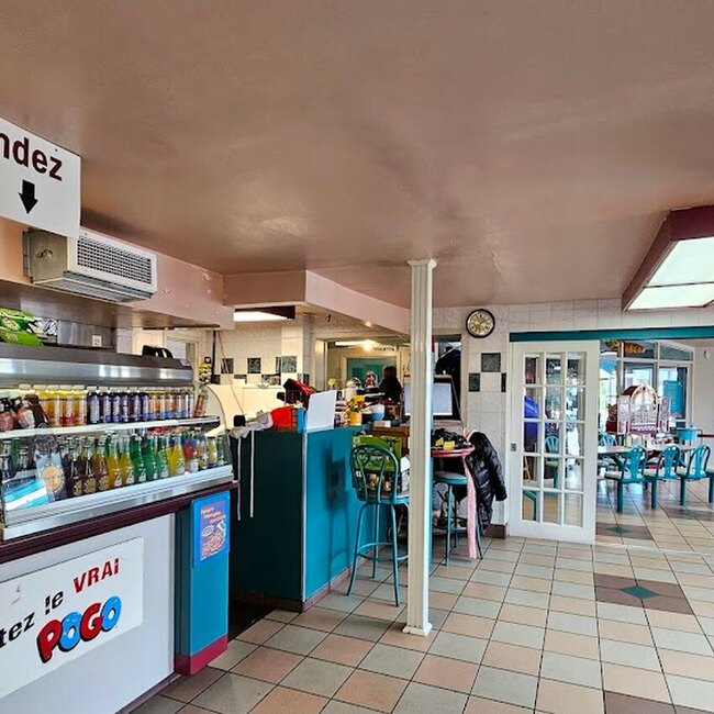 Chez G&eacute;rard - Restaurants pr&egrave;s de: H7R1M1