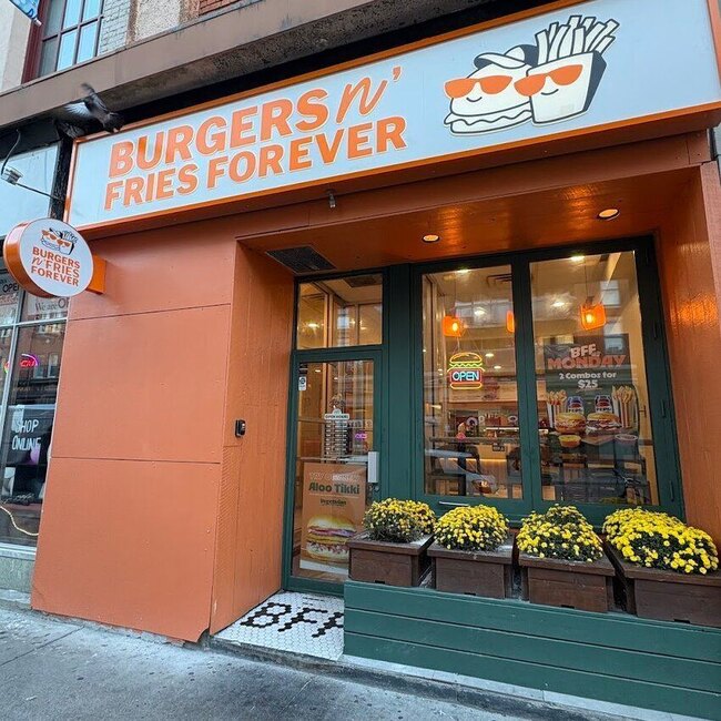 Burgers N' Fries Forever (BFF) - Restaurants Near: K2P1M5