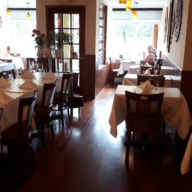 Moghel Tandoori - Restaurants pr&egrave;s de: J4K2G2