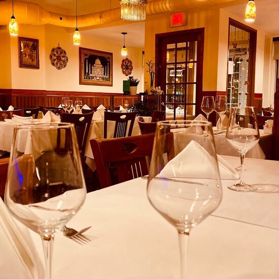 Moghel Tandoori - Restaurants in Montreal