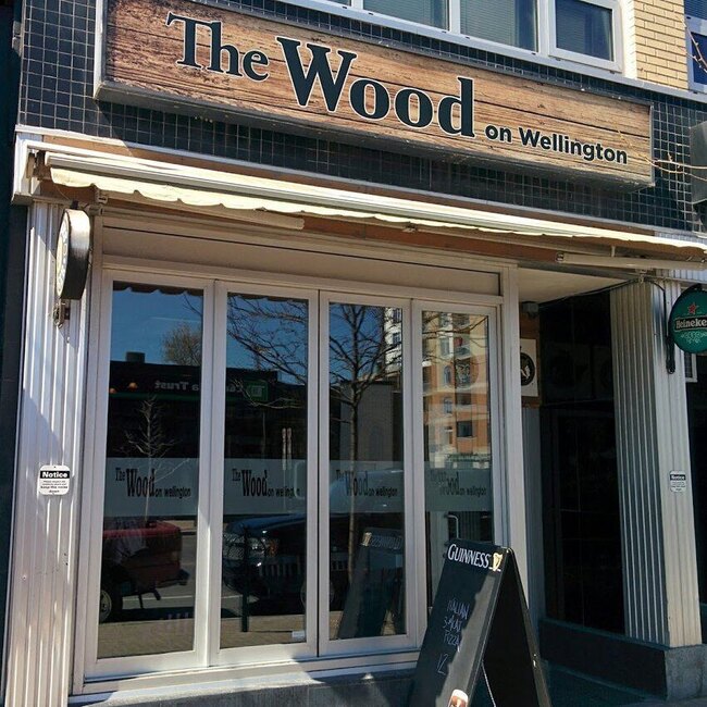 The Wood on Wellington - Wood Restaurants in Montreal
