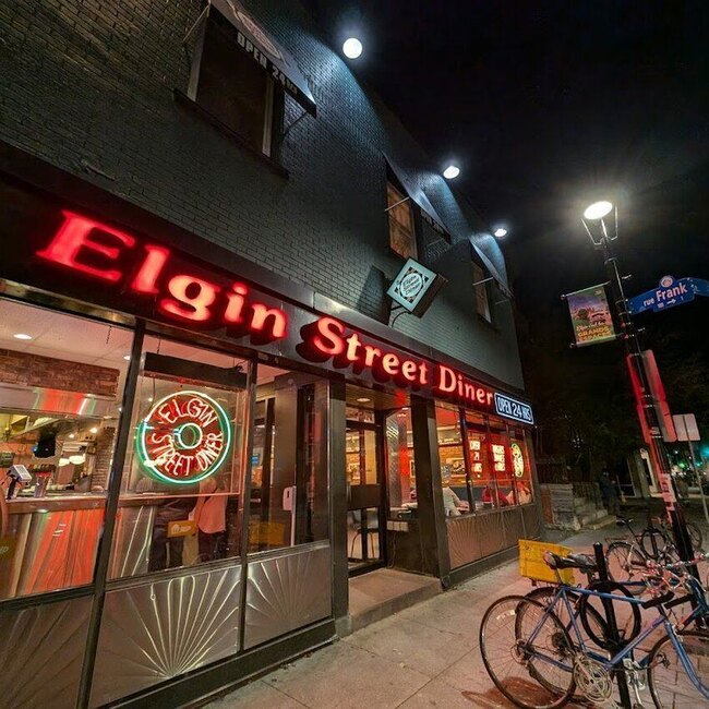 Elgin Street Diner - Restaurants Near: K2P1M5