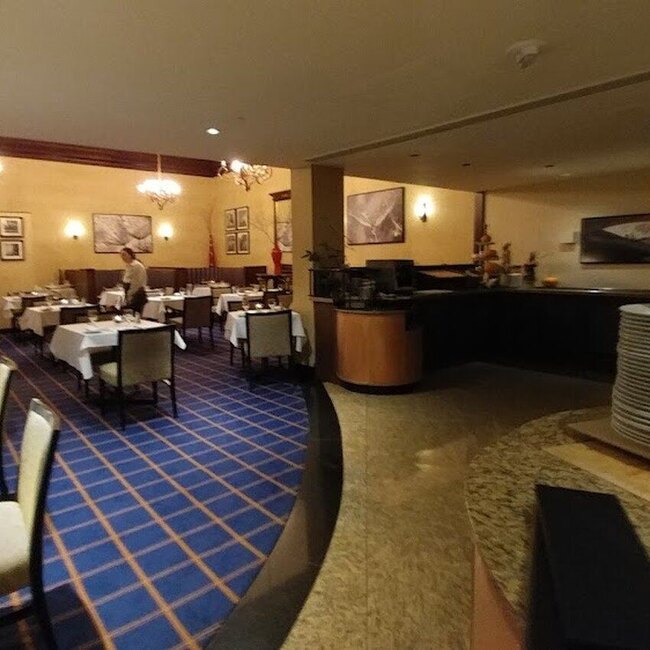 Carleton Grill - Breakfast Restaurants Near: K2P1M5