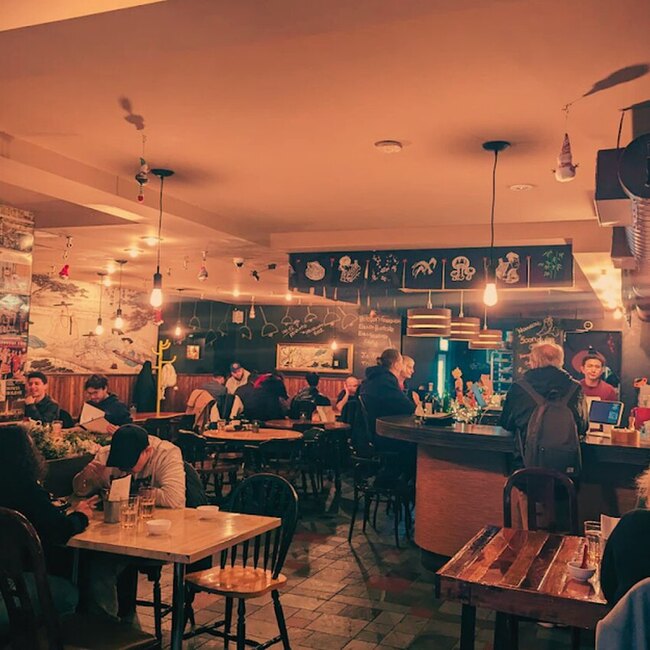 Restaurant Makoto - Brunch Restaurants Near: H2R1T5