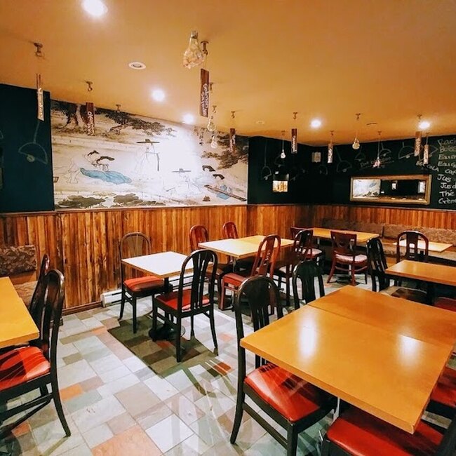 Restaurant Makoto - Restaurants Coréens, Bagels Brunch près de: H2V4E4