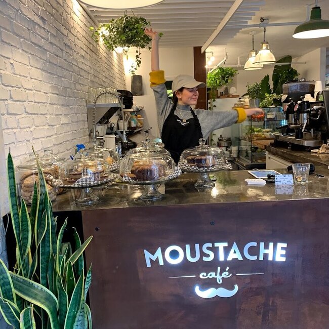 Moustache Café - Poutine, Breakfast, Cafés, Vegetarian Restaurants Near: H2V4E4