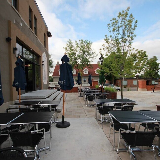 Caf&eacute; British - British Restaurants in Montreal