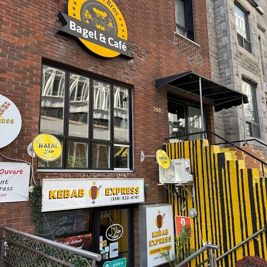Hinnawi Bros Bagel & Café - Delivery Restaurants in Montreal