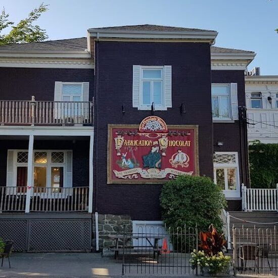 Chocolats Favoris - Takeout Available Restaurants in South Shore (Quebec)