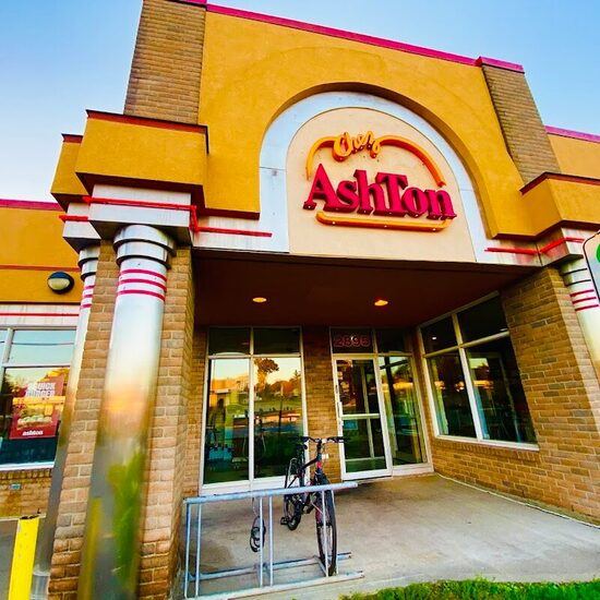 Ashton - Burgers, Sandwiches Restaurants in Quebec