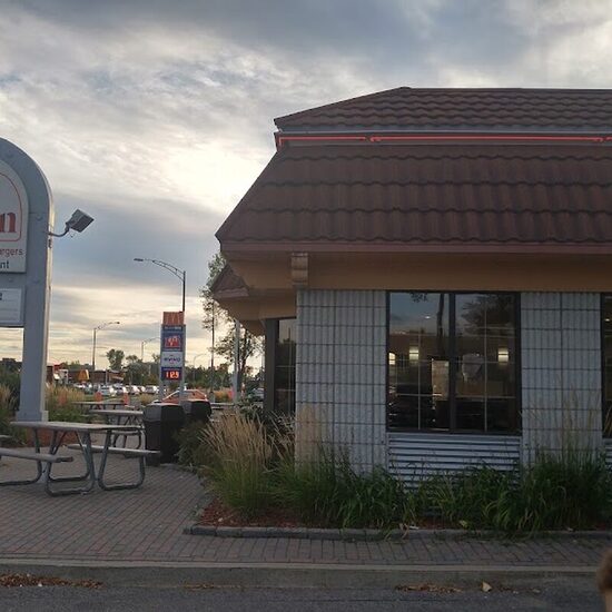 Ashton - Burgers, Sandwiches Restaurants in Quebec
