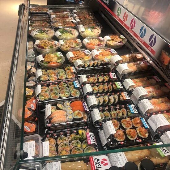 Aki Sushi - Restaurants in Lower Town (Quartier St-Roch)