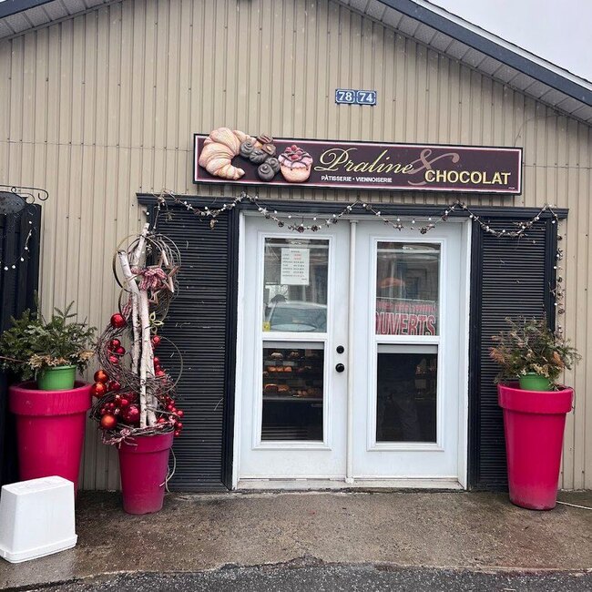 Pâtisserie Praline & Chocolat - Bubble Tea, Austrian, Desserts & Sweets Restaurants in Quebec