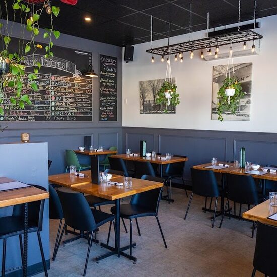 Chic & Sympa - Burgers, Sandwiches Restaurants in Quebec
