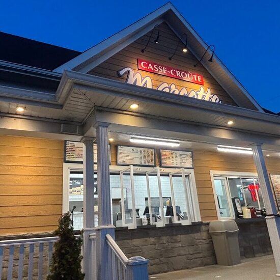 Casse-croûte Marcotte - Burgers, Sandwiches Restaurants in Quebec