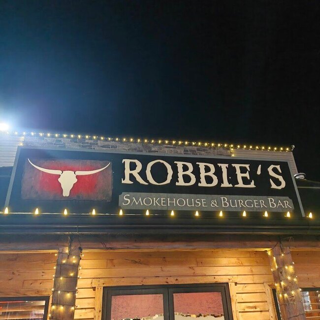 Robbie's Smokehouse & Burger Bar Restaurant