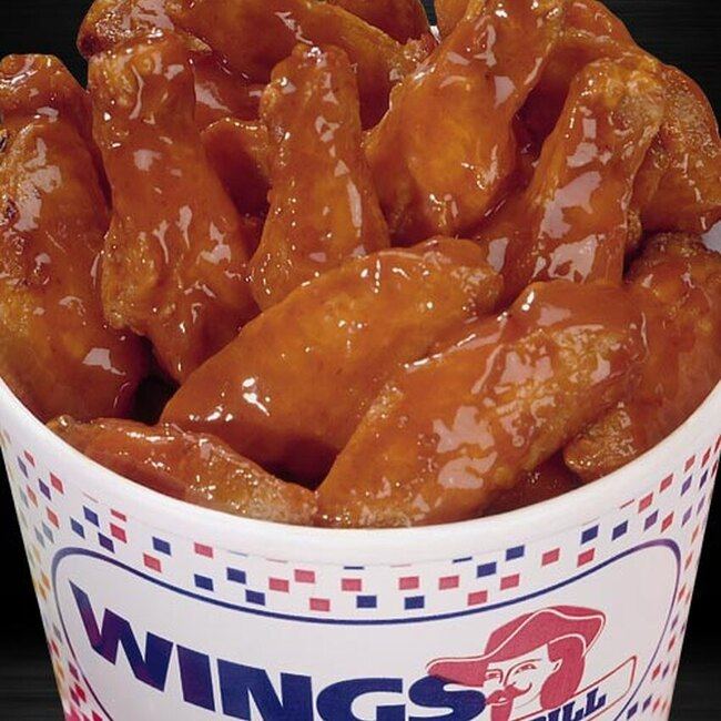 Buffalo Bill Wings - Restaurants pr&egrave;s de: H8S2C3