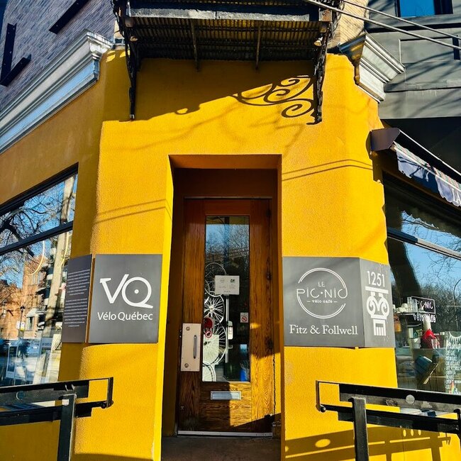 Le Picnic VéloCafé - Restaurants Near: H2H2B3