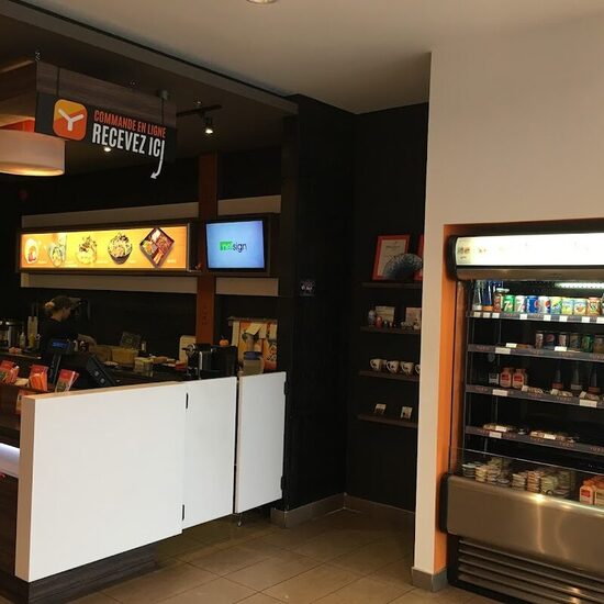Yuzu Sushi - Restaurants in Montreal open monday
