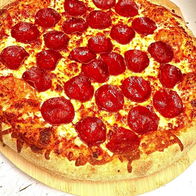 Med Pizza - Restaurants in Val-B&eacute;lair