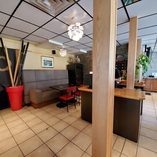 Fancy Sushi Bar - Sushi Restaurants in Quebec
