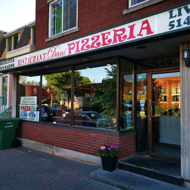 Dani Pizzeria - Restaurants Bagels, Sandwichs pr&egrave;s de: H4E2M1