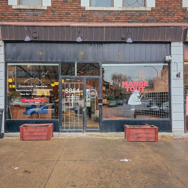 &Eacute;picerie Mange-tout - Restaurants pr&egrave;s de: H4E1A8