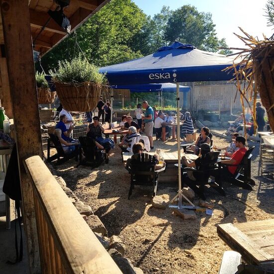 Cabane à sucre Au Pied de Cochon - Restaurants de Montréal