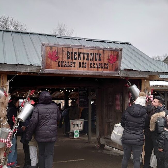 Le Chalet des &Eacute;rables - Restaurants Sainte-Anne-des-Plaines