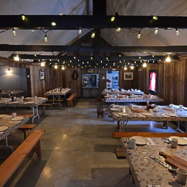 Au pied de l'Erable - Laurentians (North Shore) Brunch Open Monday Restaurants