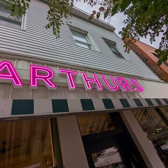 Arthurs Nosh Bar - French, Breakfast Restaurants in Montreal-Southwest