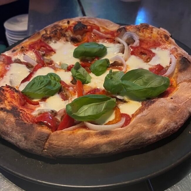 Pizzeria Cortina Restaurant