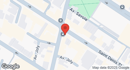 Comment se rendre à Poulet Rouge, Quartier des Spectacles - Montr&eacute;al