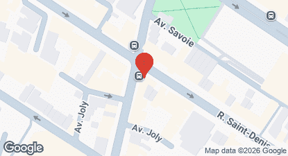 Comment se rendre à Poulet Rouge, Quartier des Spectacles - Montr&eacute;al