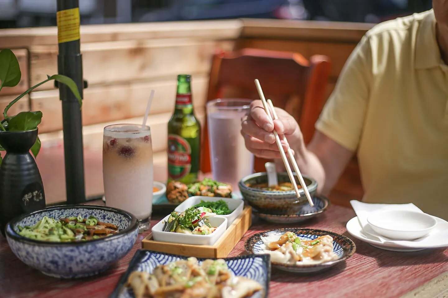 Where to Find the Best Cheap Eats in Montreal