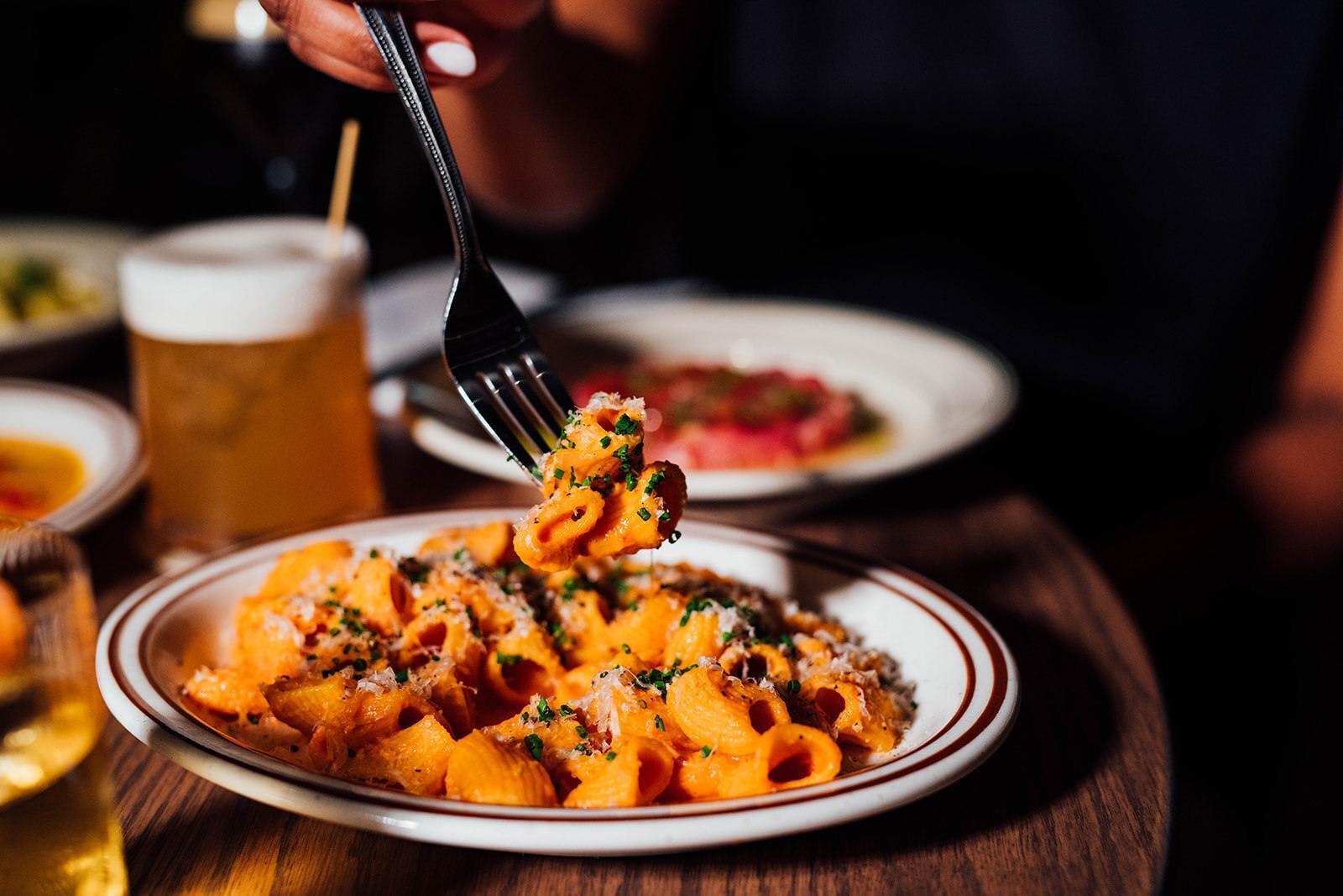 PREZZE MOLLO passe en mode festif avec son menu du soir PREZZE MOLLO passe en mode festif avec son menu du soir