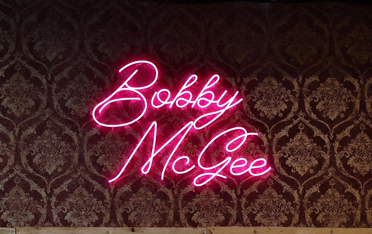 Bobby McGee : un nouveau bar country ouvre dans le Vieux-Montréal