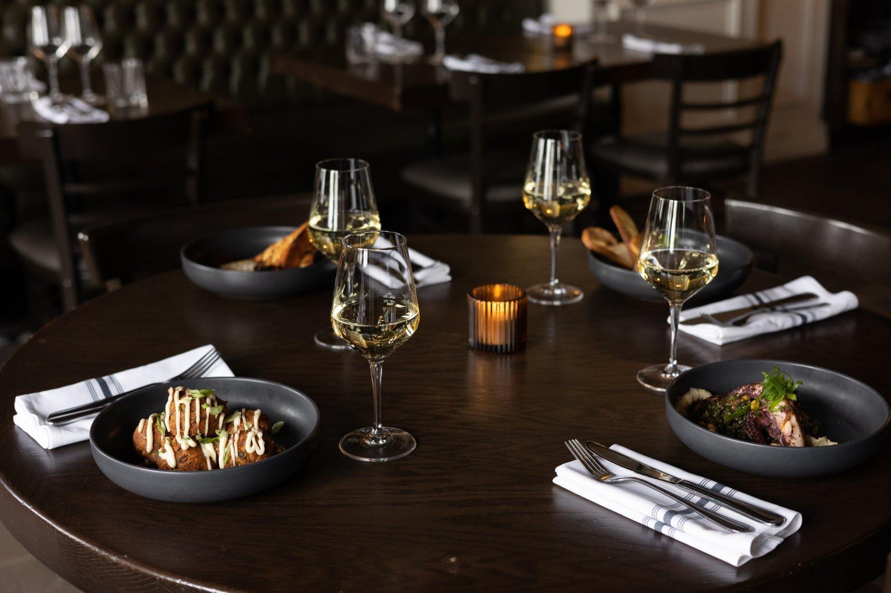 Discover Gaspar, the New French Brasserie in Old Montreal!