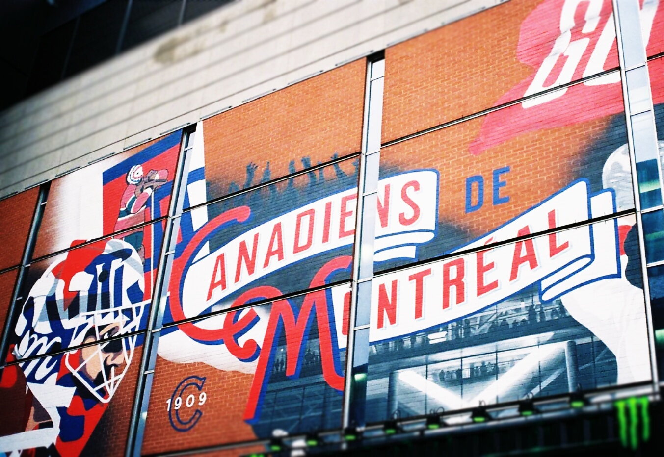 Where to Watch Montreal Canadiens Hockey Games: The Best Spots