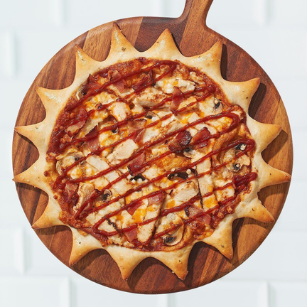 The Pizza Soleil is Back at Toujours Mikes to Celebrate Spring!