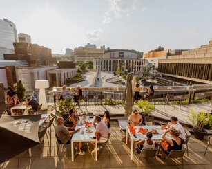 Terrasse Bivouac - Gastronomie bor&eacute;ale par excellence Nouvelle