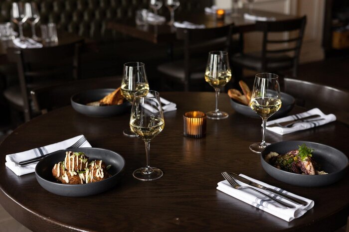 D&eacute;couvrez Gaspar, la nouvelle brasserie fran&ccedil;aise du Vieux-Montr&eacute;al! Nouvelle