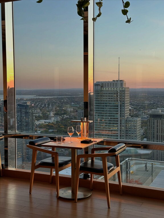 17 Restaurants with Amazing Views in Greater Montreal